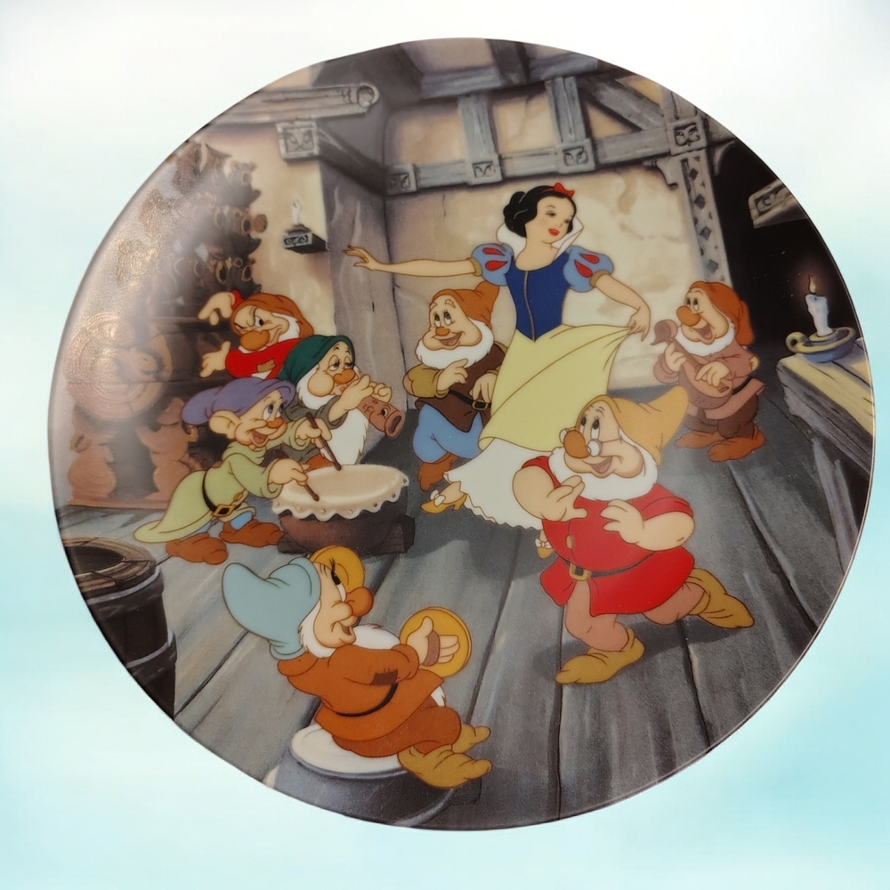 The Dance of Snow White and the Seven Dwarf